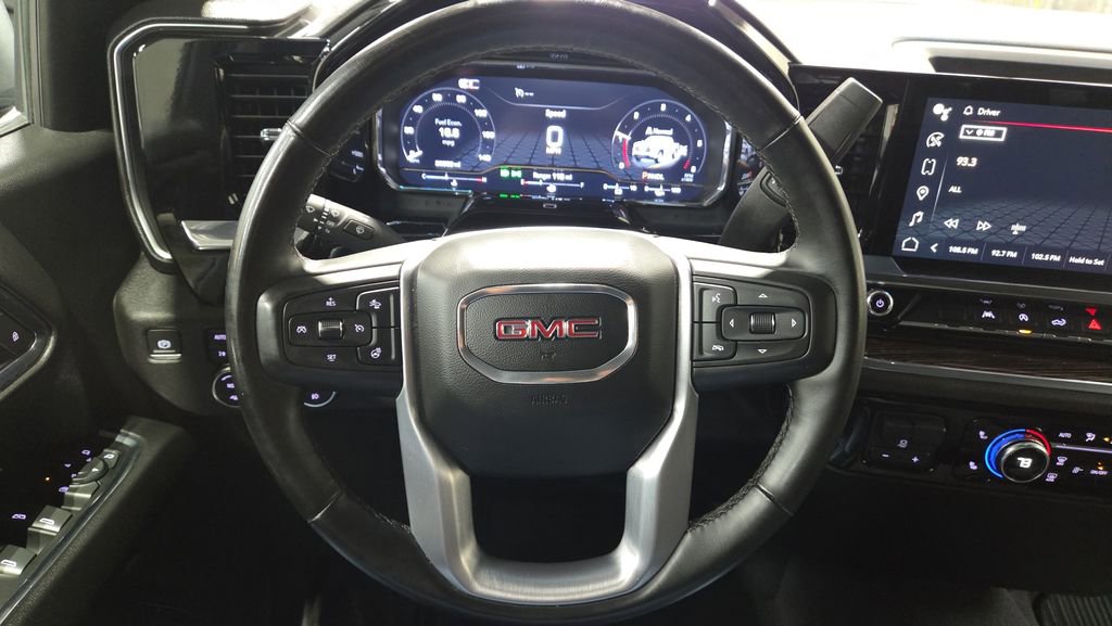 Used 2024 GMC Sierra 1500 Elevation w/ X31 Off-Road Package AWD/4WD image 10