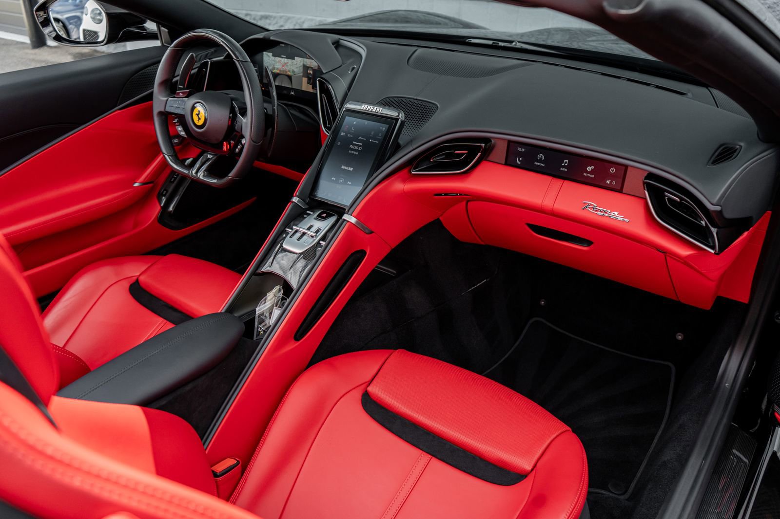 Used 2024 Ferrari Roma Spider RWD image 2