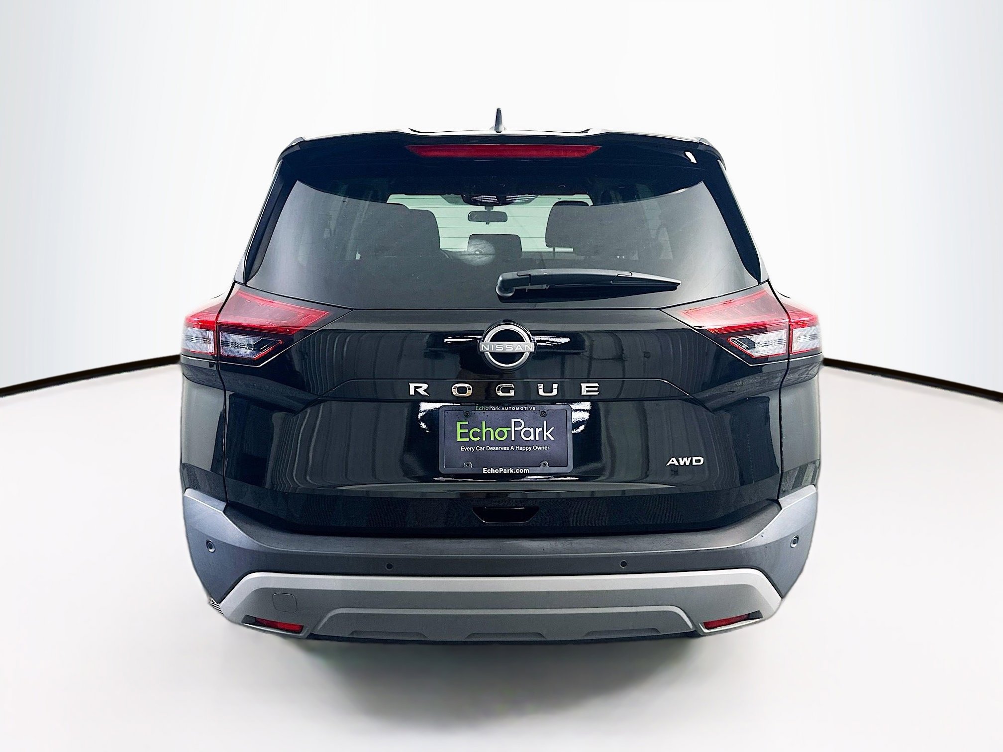 Used 2023 Nissan Rogue S image 7