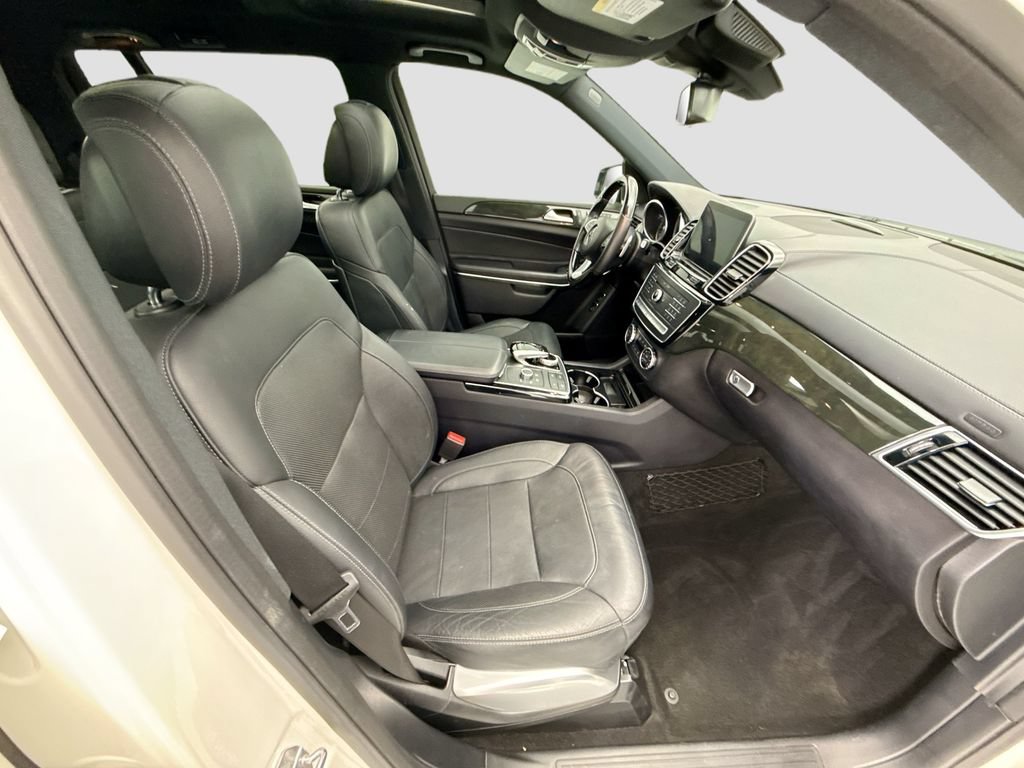 Used 2019 Mercedes-Benz GLS 550 4MATIC image 19