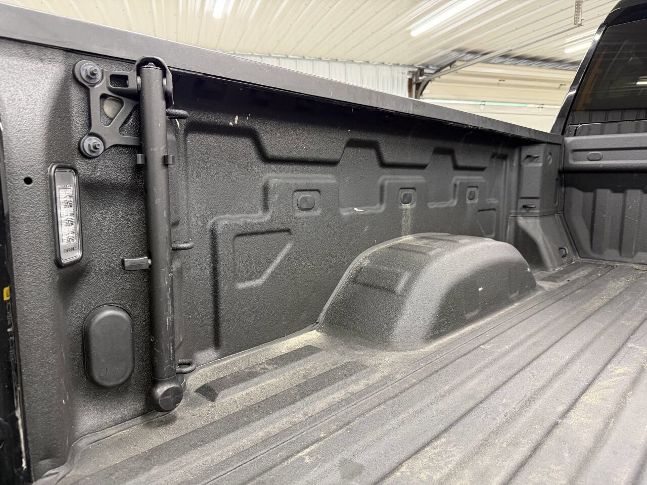 Used 2025 Chevrolet Silverado 2500 LT w/ Z71 Chrome Sport Edition image 15