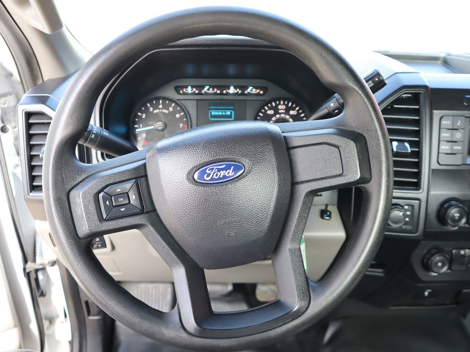 Used 2020 Ford F150 XL image 39