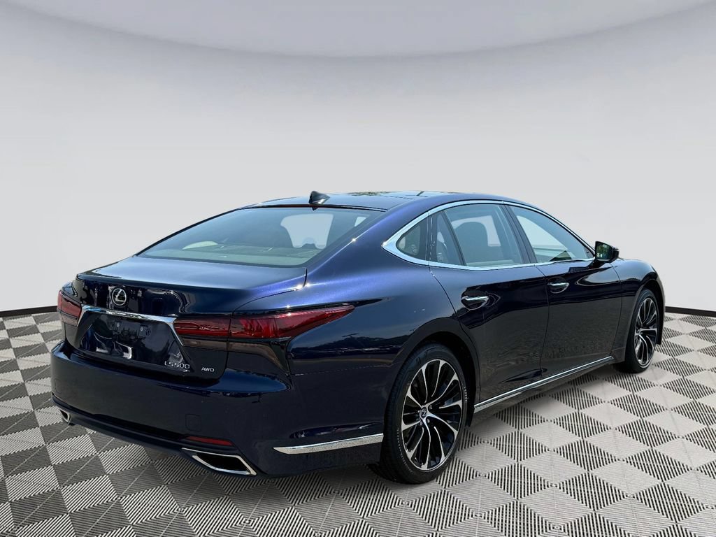 Used 2023 Lexus LS 500 AWD w/ Luxury Package image 2