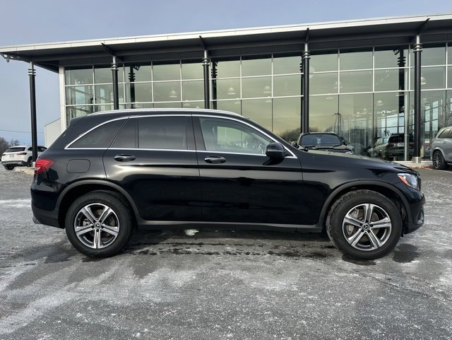Used 2019 Mercedes-Benz GLC 300 4MATIC image 7