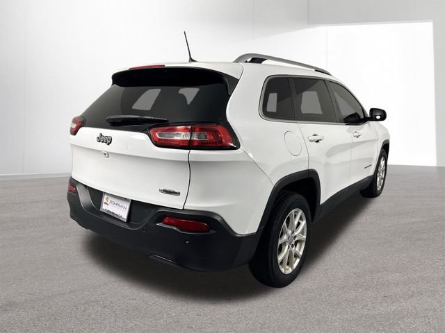 Used 2018 Jeep Cherokee Latitude Plus w/ Comfort/Convenience Group FWD image 35
