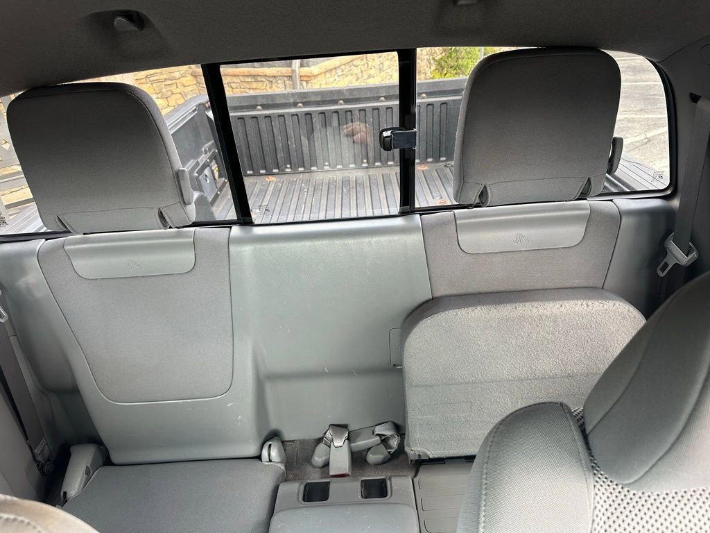 Used 2011 Toyota Tacoma PreRunner w/ TRD Off-Road Pkg RWD image 32