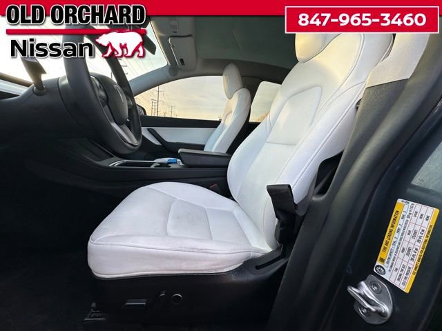 Used 2022 Tesla Model Y Performance image 10