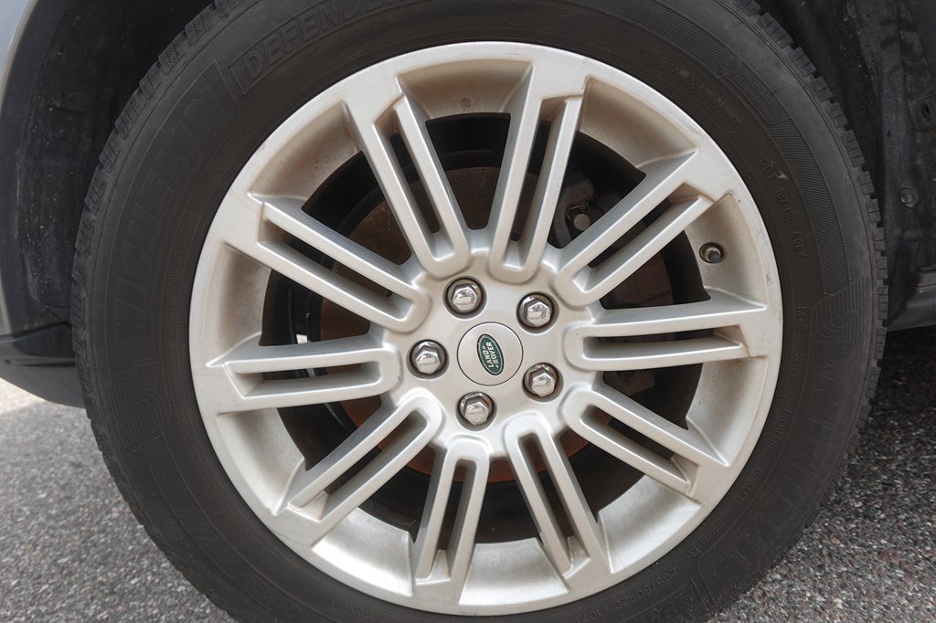 Used 2012 Land Rover LR4 HSE AWD/4WD image 5