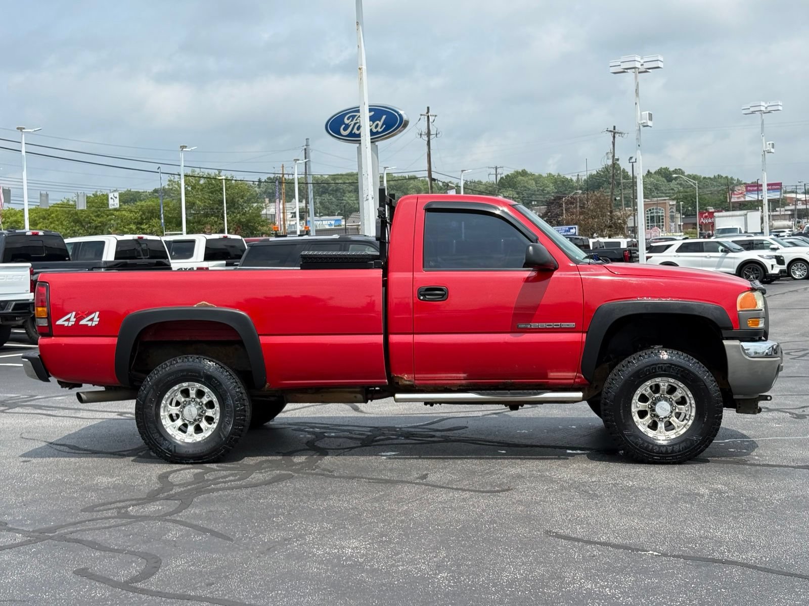 Used 2006 GMC Sierra 2500 W/T w/ Snow Plow Prep Package AWD/4WD image 3