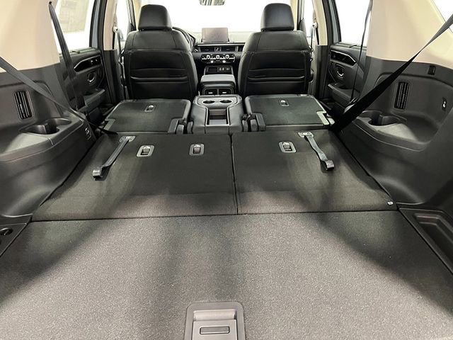 New 2025 Honda Pilot Touring image 37