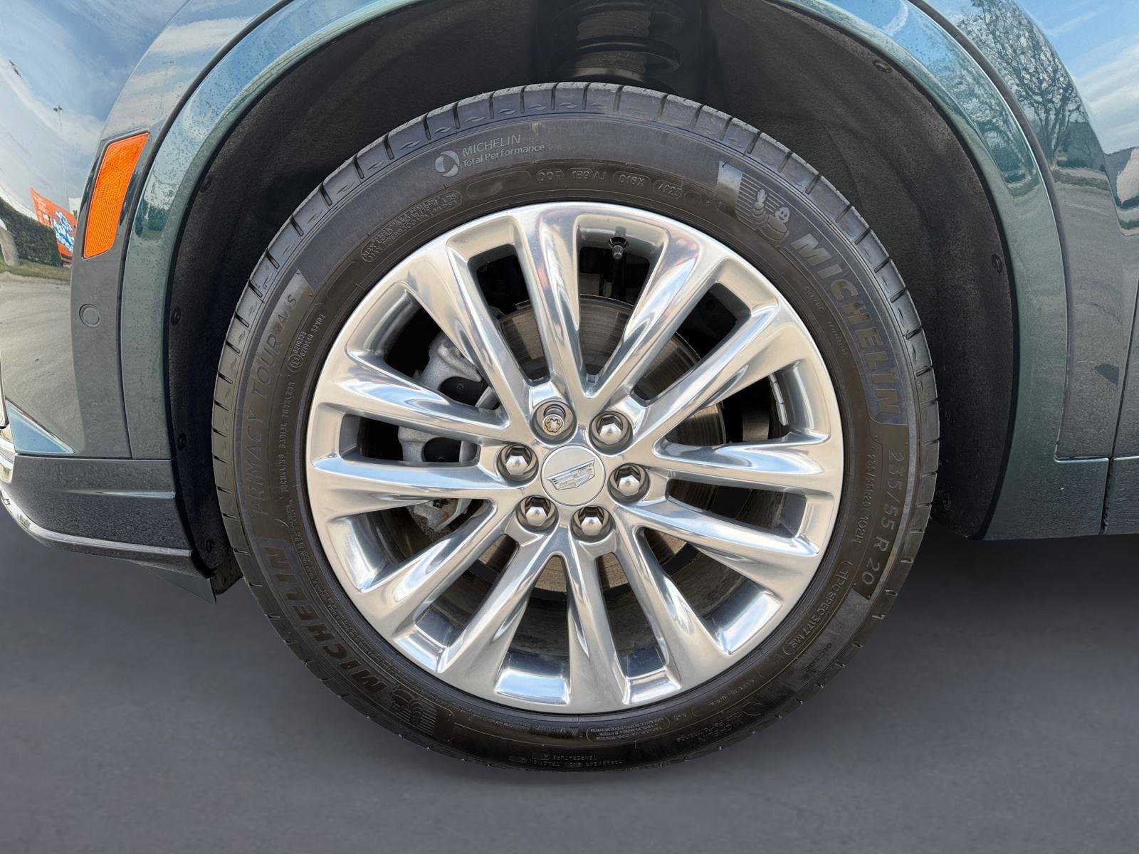 Certified 2024 Cadillac XT6 Premium Luxury w/ Technology Package image 14