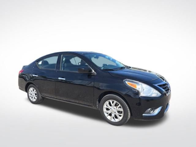 Used 2018 Nissan Versa SV w/ SV Special Edition Package image 1