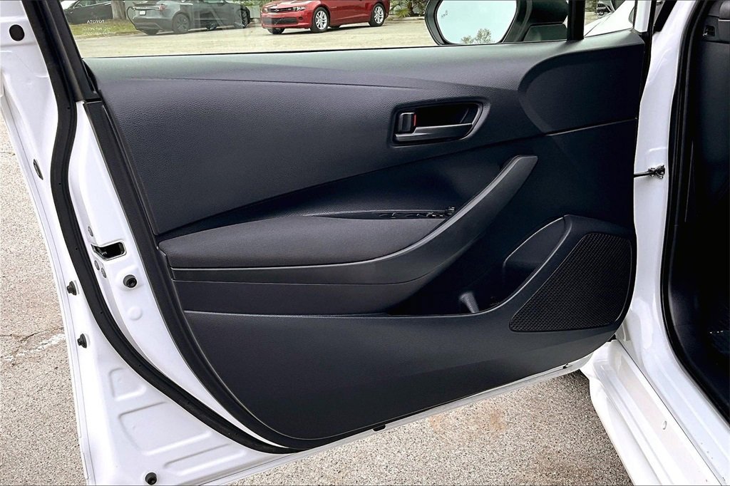 Certified 2024 Toyota Corolla LE w/ LE Convenience Package image 20
