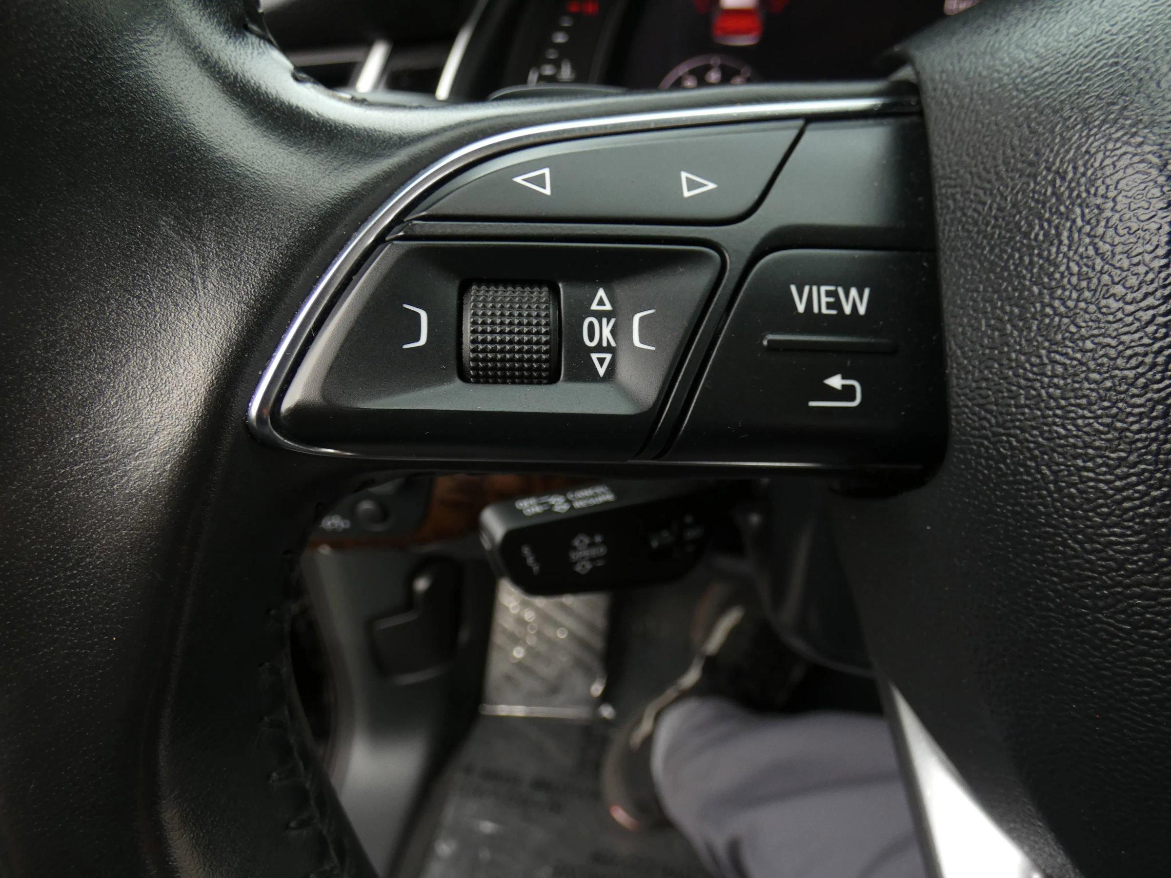 Used 2017 Audi Q7 3.0T Prestige w/ Prestige Package image 77