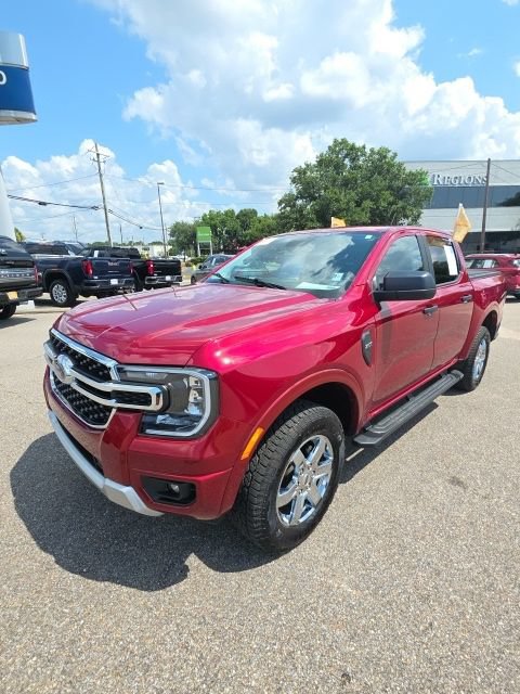 Certified 2025 Ford Ranger XLT w/ Chrome Accent Package RWD image 4