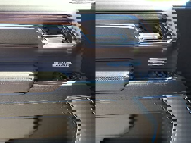 New 2026 GMC Sierra 1500 Denali AWD/4WD image 18