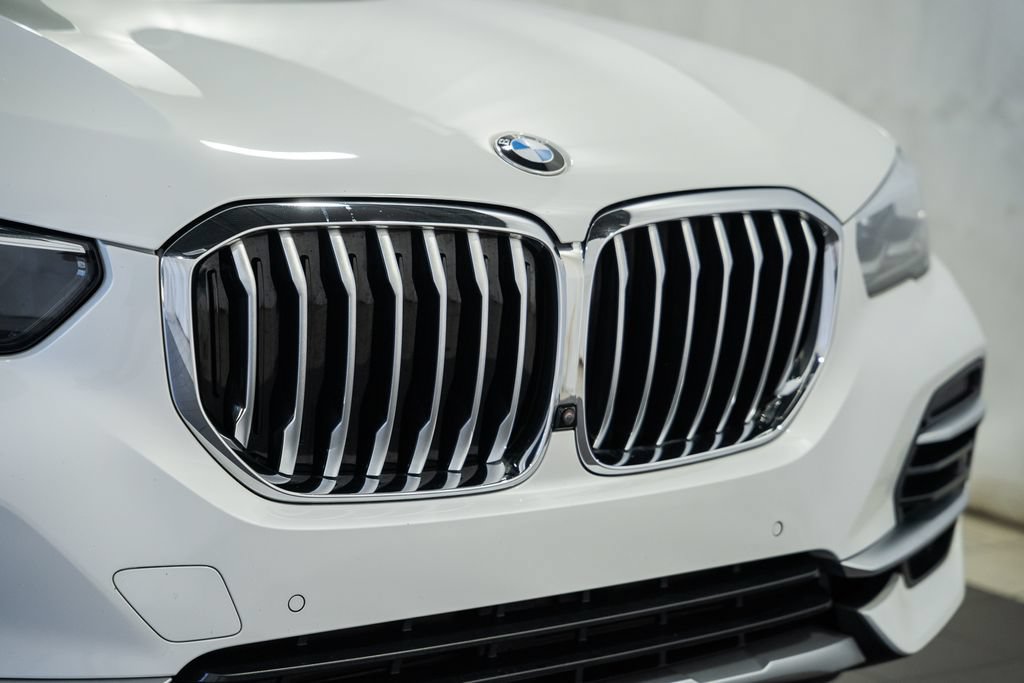 Used 2023 BMW X5 xDrive40i w/ Premium Package AWD/4WD image 13