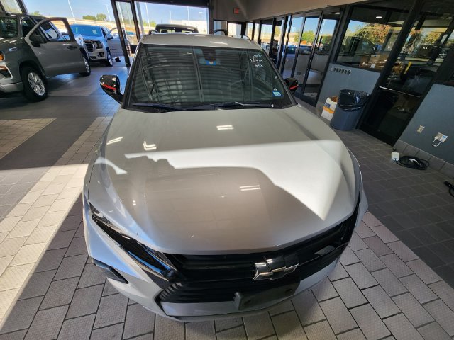 Used 2022 Chevrolet Blazer LT w/ Redline Edition FWD image 2
