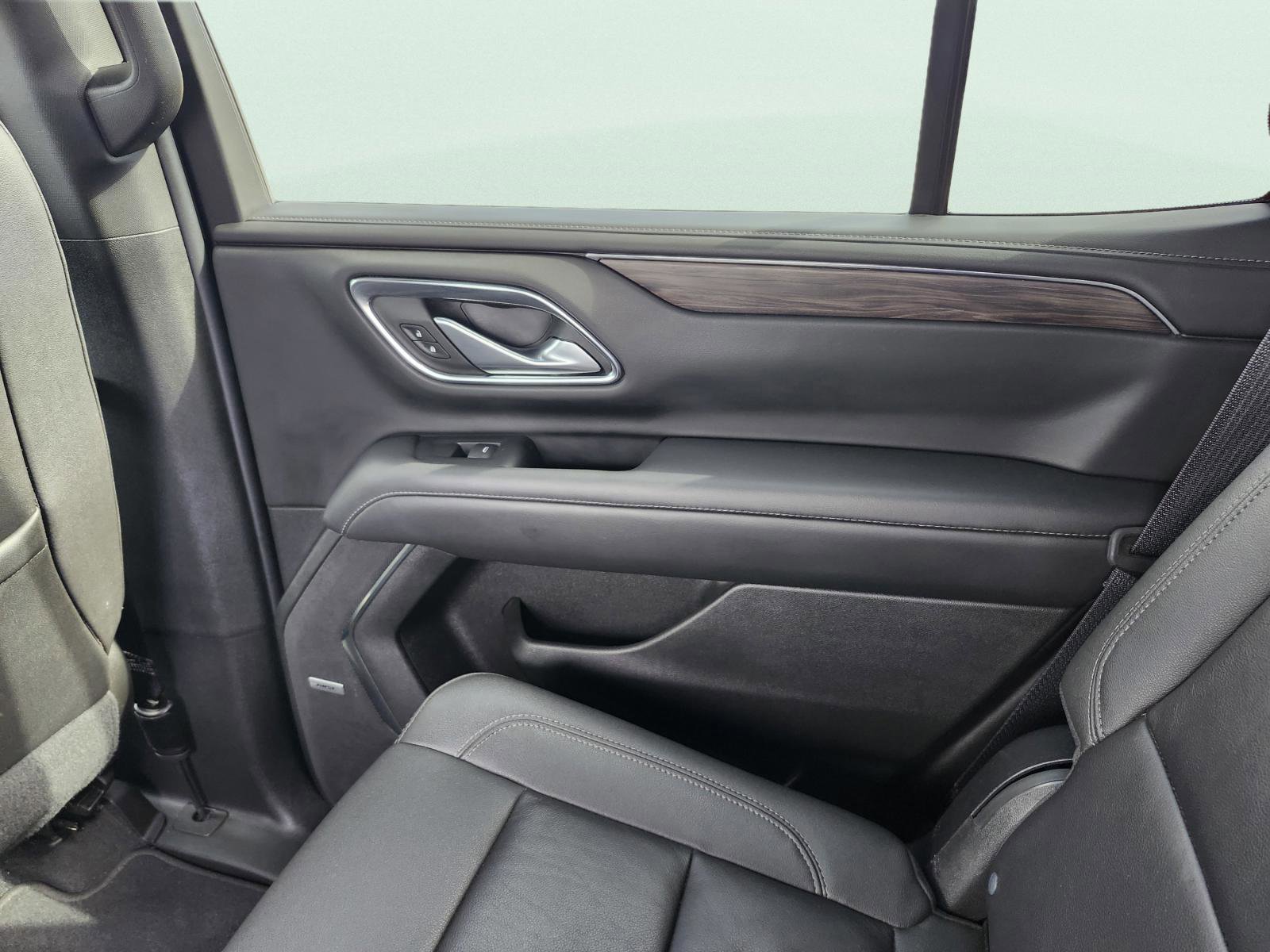 Used 2022 Chevrolet Tahoe LT w/ Luxury Package image 31