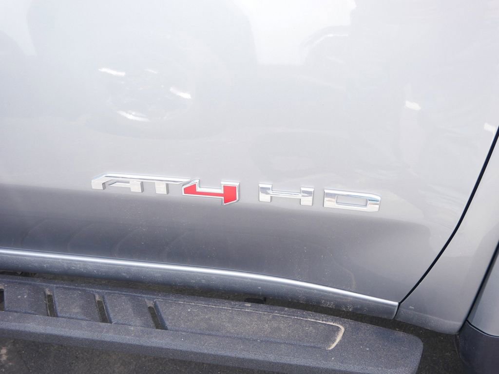 Used 2026 GMC Sierra 3500 AT4 w/ AT4 Premium Plus Package AWD/4WD image 3