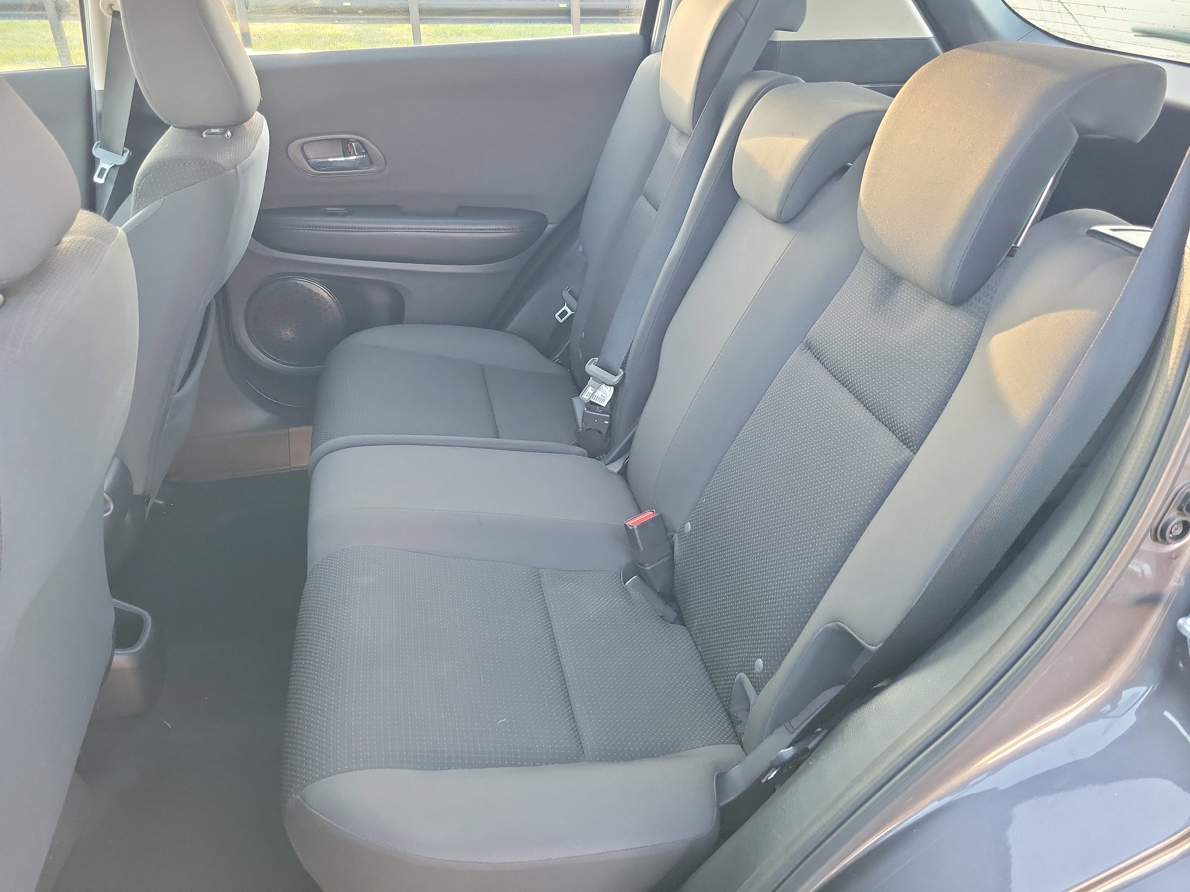 Used 2021 Honda HR-V LX image 11