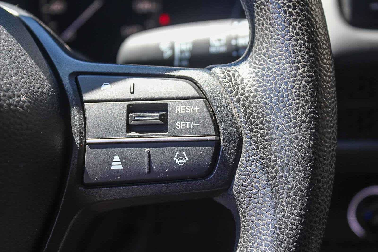 Used 2024 Honda HR-V LX image 23