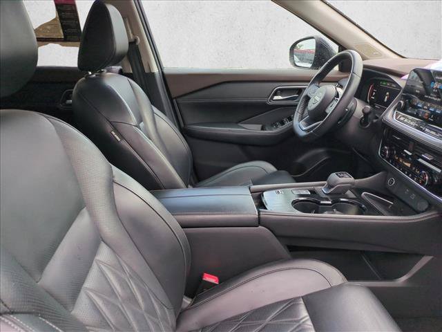 Used 2022 Nissan Rogue Platinum w/ Head-Up Display Package FWD image 22