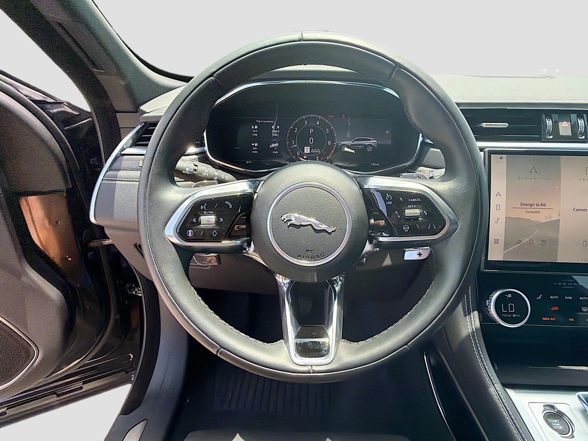 Used 2026 Jaguar F-PACE R-Dynamic S AWD/4WD image 40