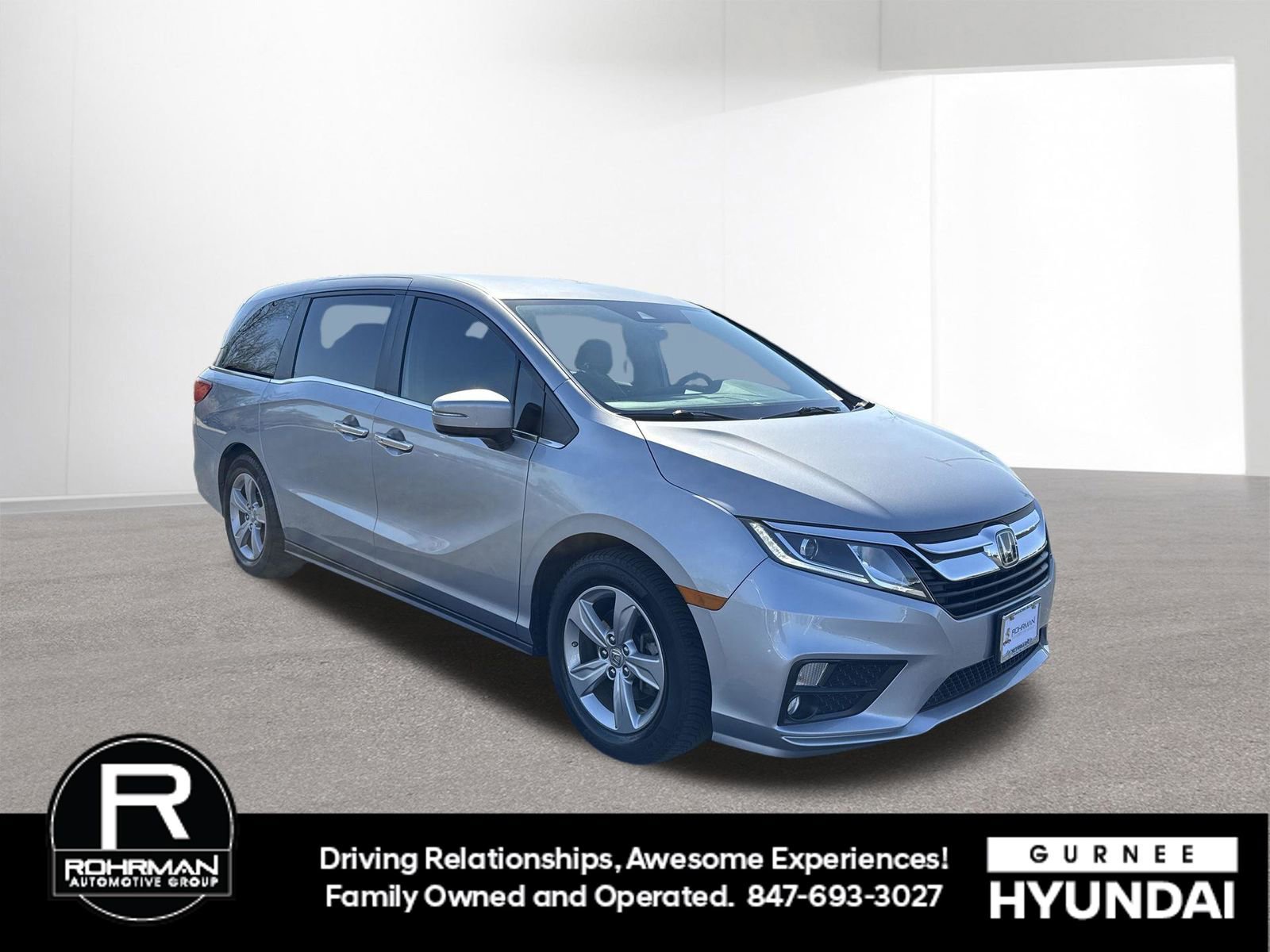 Used 2018 Honda Odyssey EX image 2