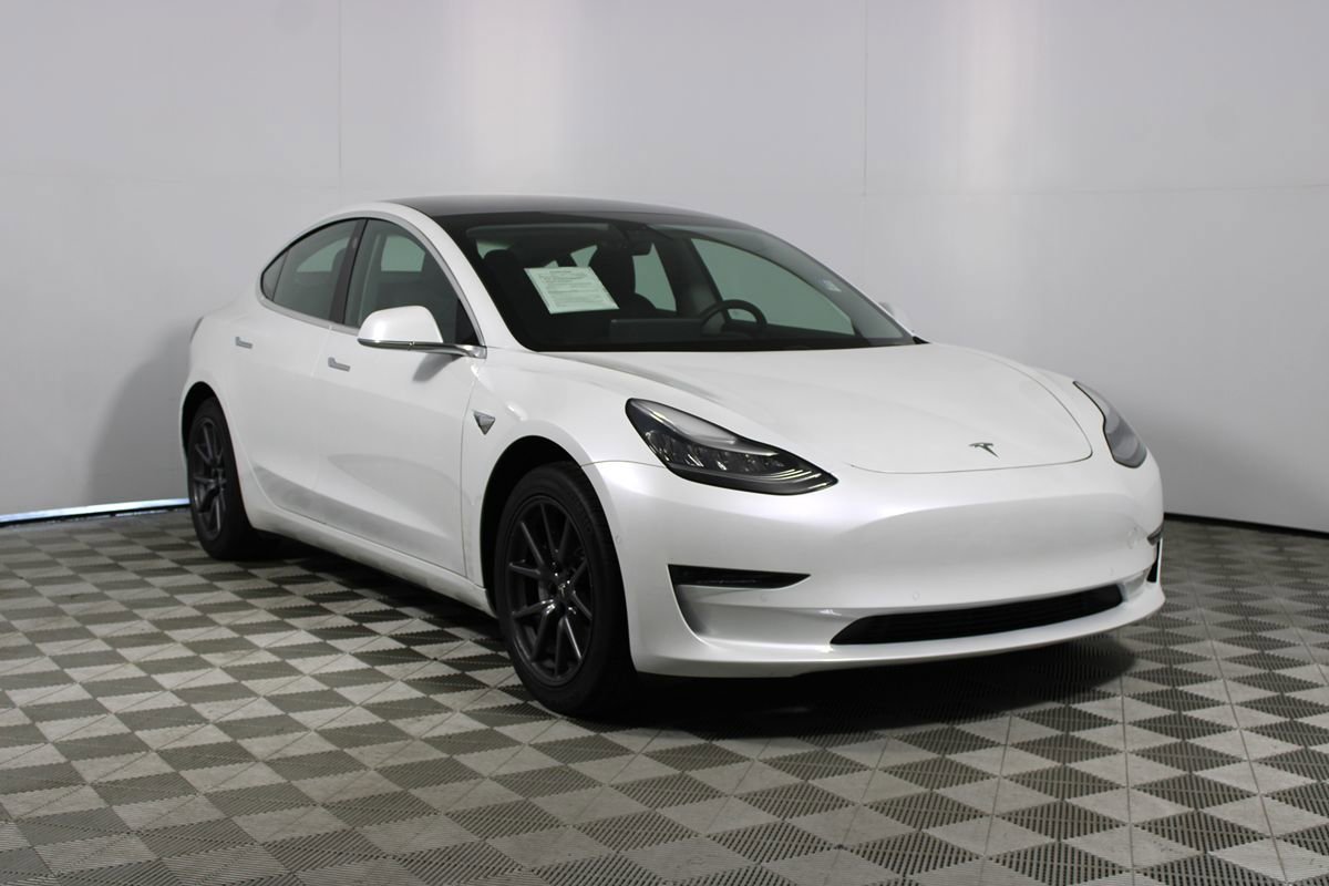 Used 2020 Tesla Model 3 Standard Range Plus RWD image 23