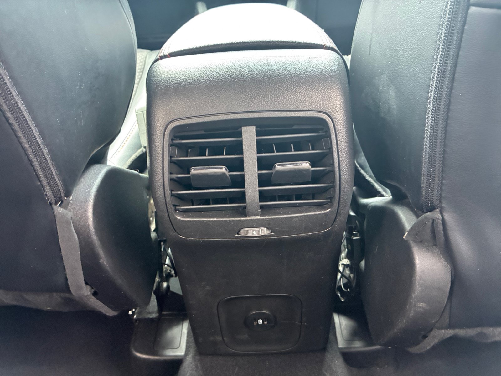 Used 2023 Ford Escape ST-Line AWD/4WD image 31