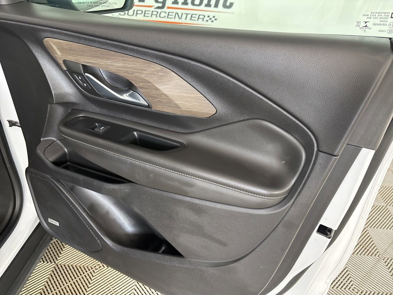 Used 2023 GMC Terrain Denali w/ Denali Premium Package image 29