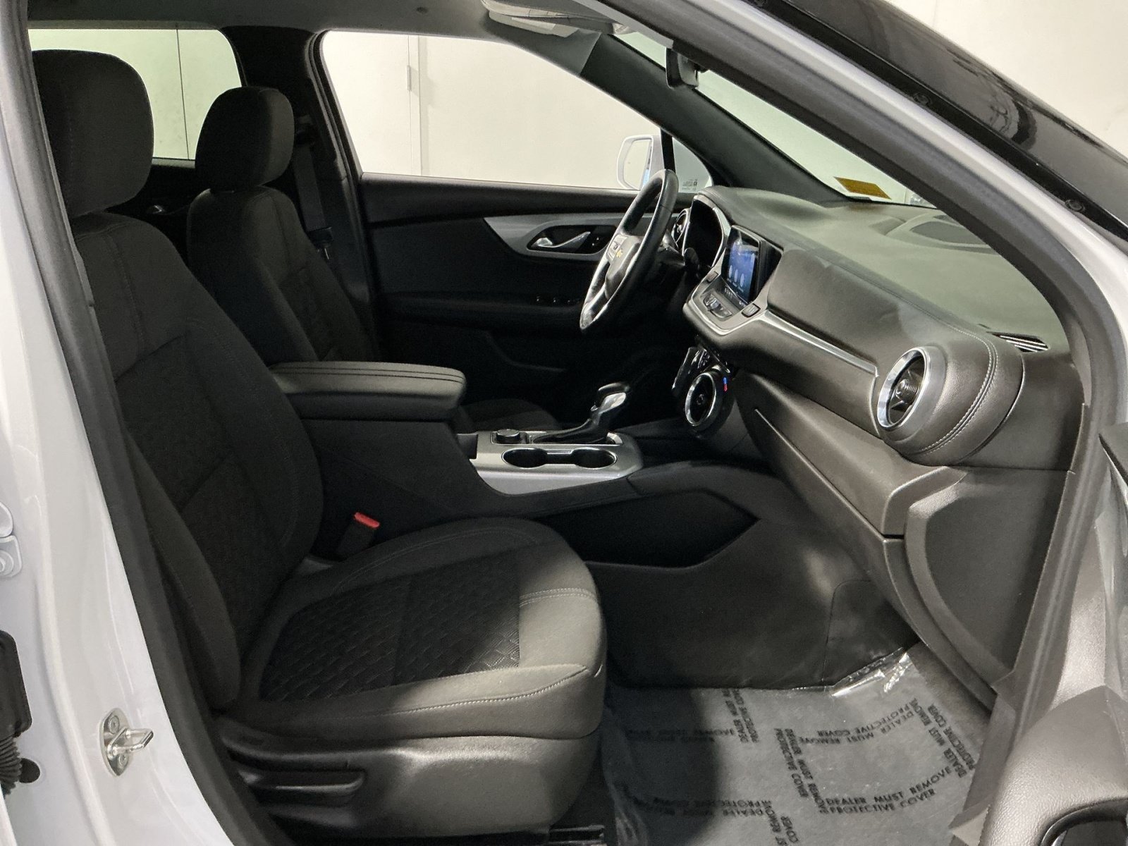 Used 2019 Chevrolet Blazer LT FWD image 26