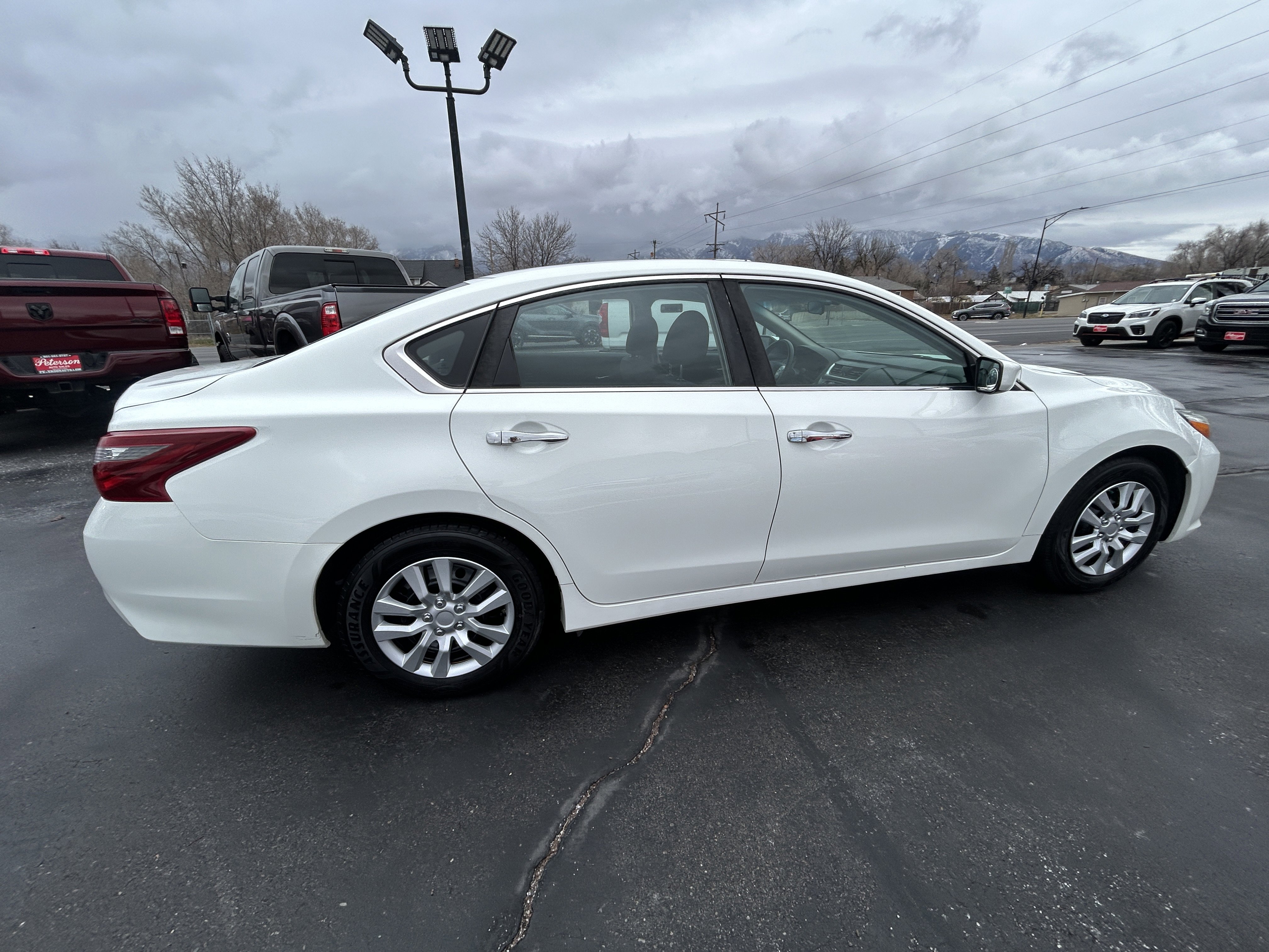 Used 2018 Nissan Altima 2.5 S image 4