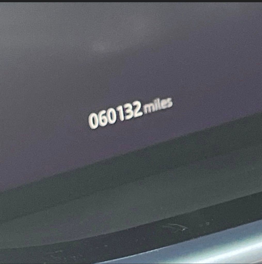 Used 2020 Land Rover Range Rover Evoque SE image 21