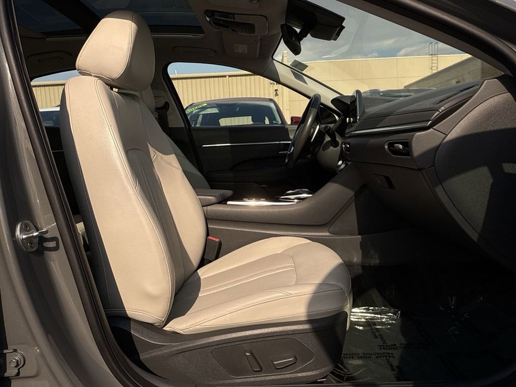 Used 2020 Hyundai Sonata Limited image 27