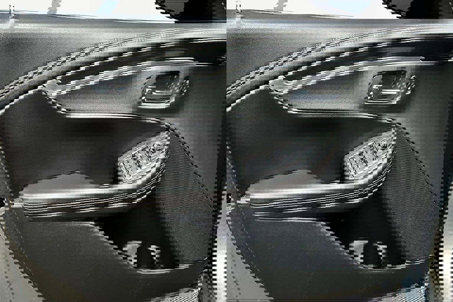 Used 2019 Chevrolet Impala LT image 19