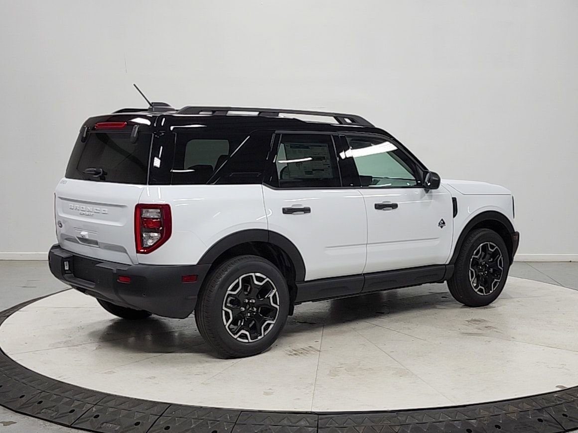 New 2026 Ford Bronco Sport Outer Banks AWD/4WD image 7