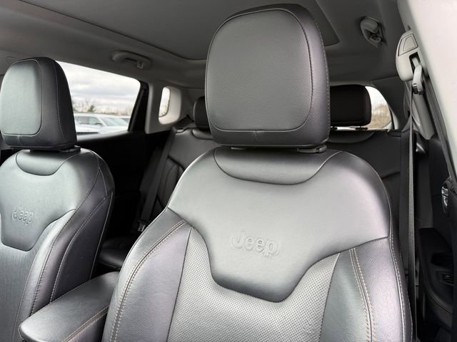 Used 2019 Jeep Compass Limited image 14