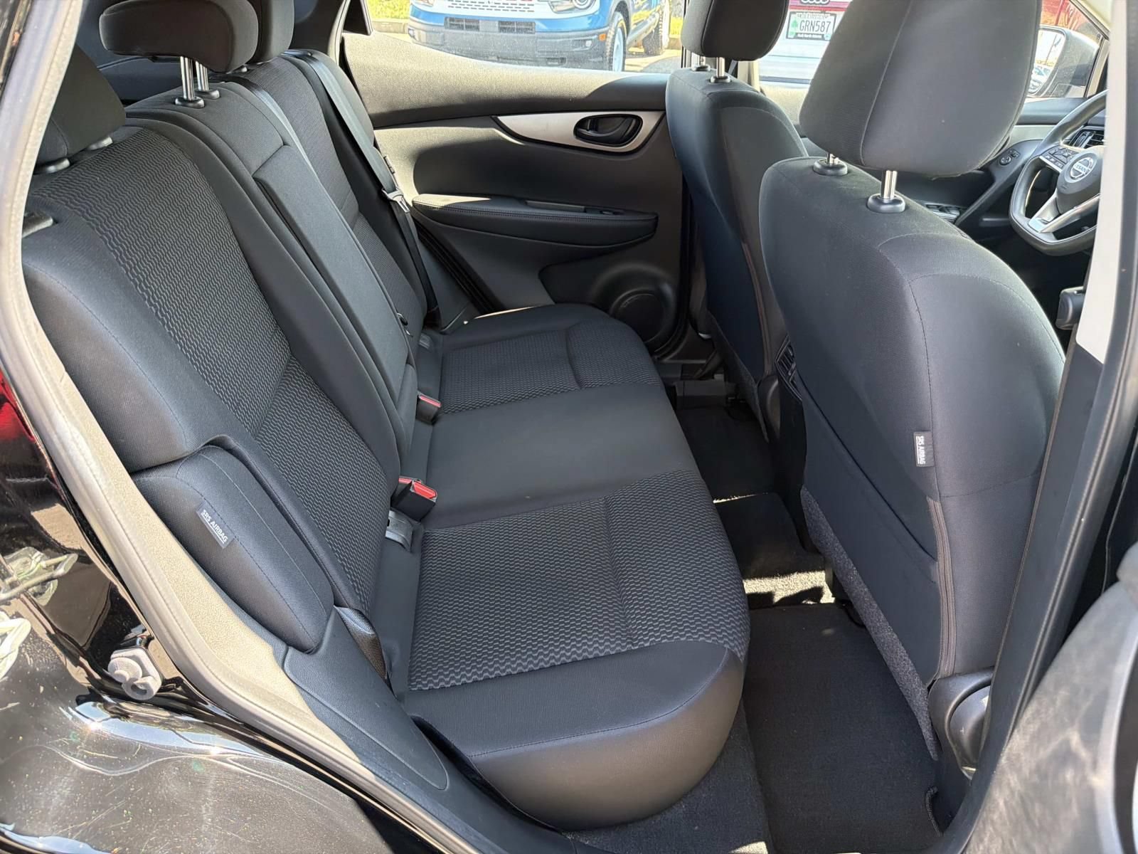 Used 2022 Nissan Rogue Sport S FWD image 15