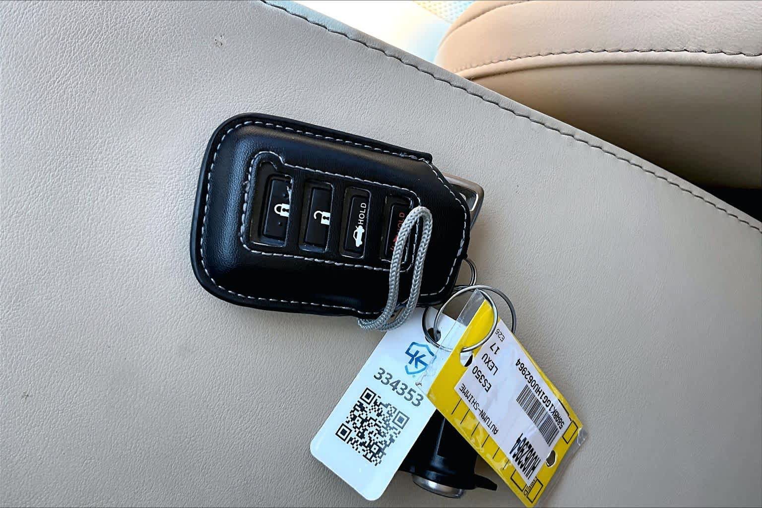 Used 2017 Lexus ES 350 w/ Luxury Package FWD image 15