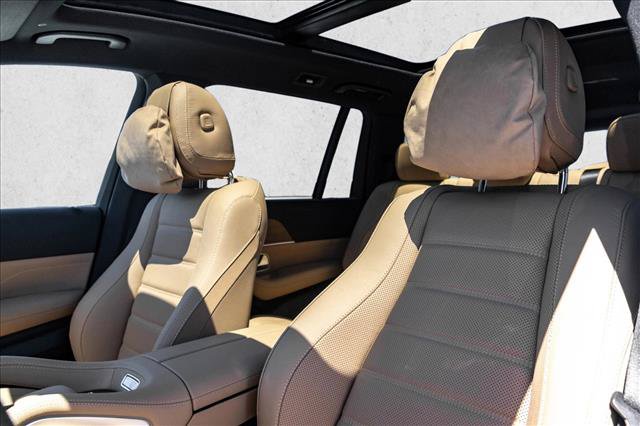 New 2026 Mercedes-Benz GLS 450 4MATIC image 24