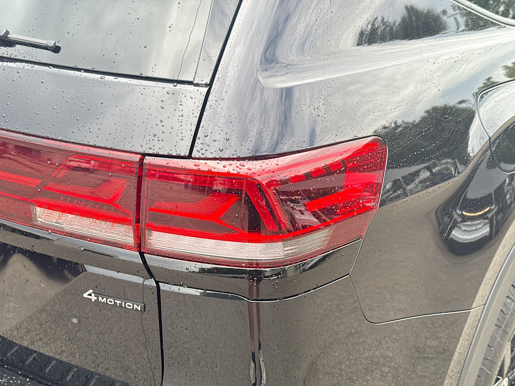Certified 2026 Volkswagen Atlas Peak Edition AWD/4WD image 27
