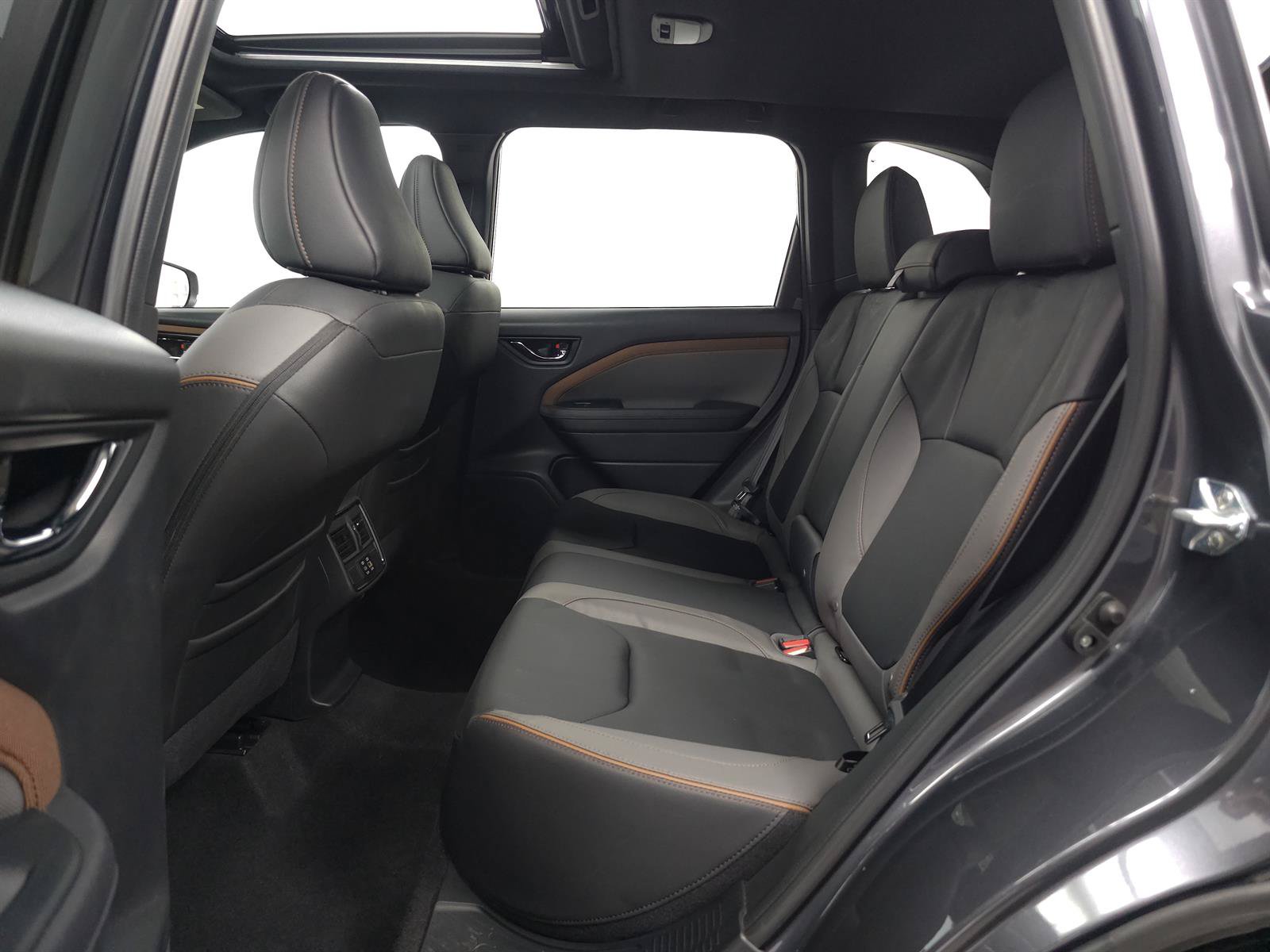 Used 2025 Subaru Forester Sport AWD/4WD image 5