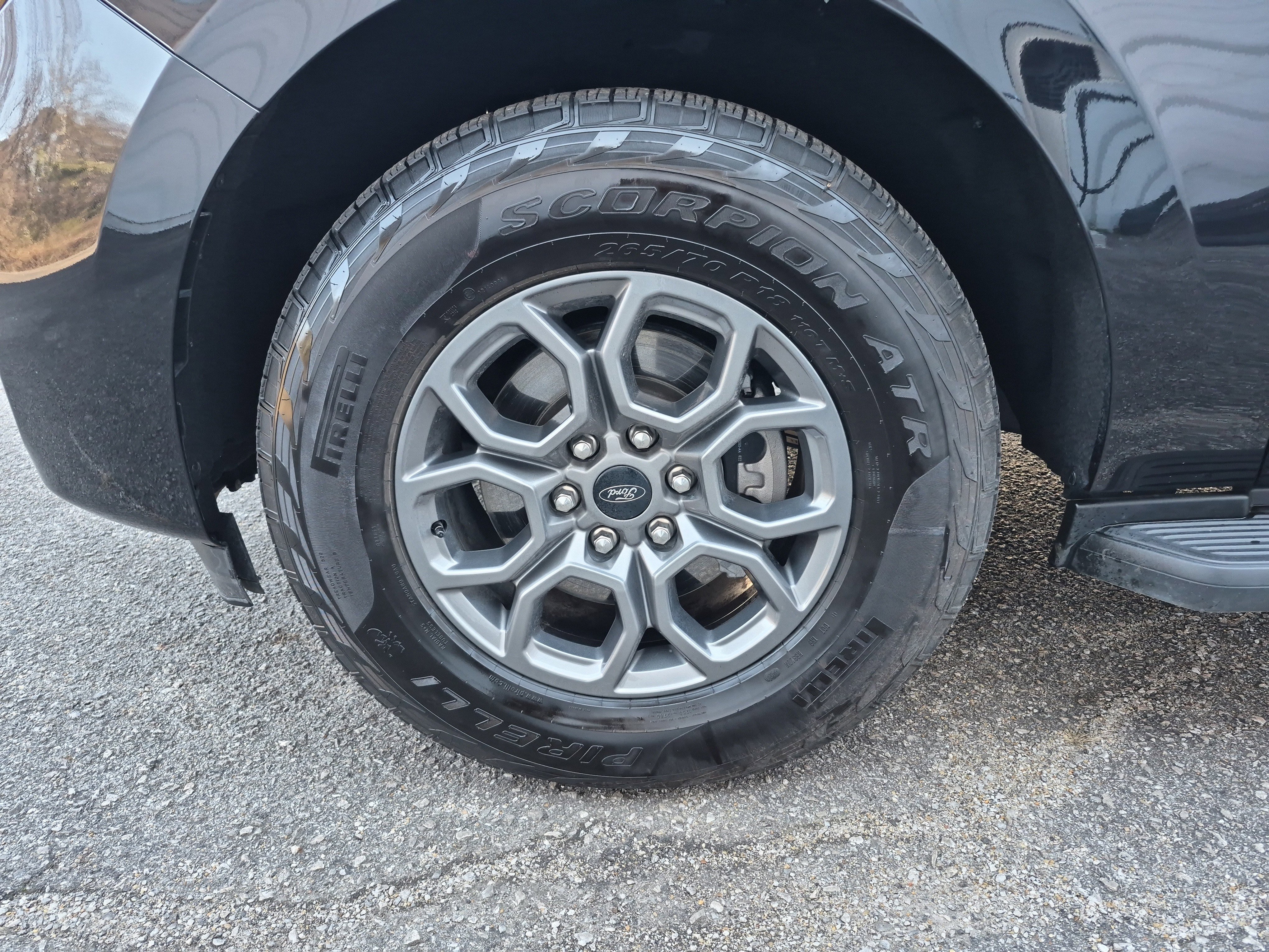 Certified 2025 Ford Expedition Active AWD/4WD image 7