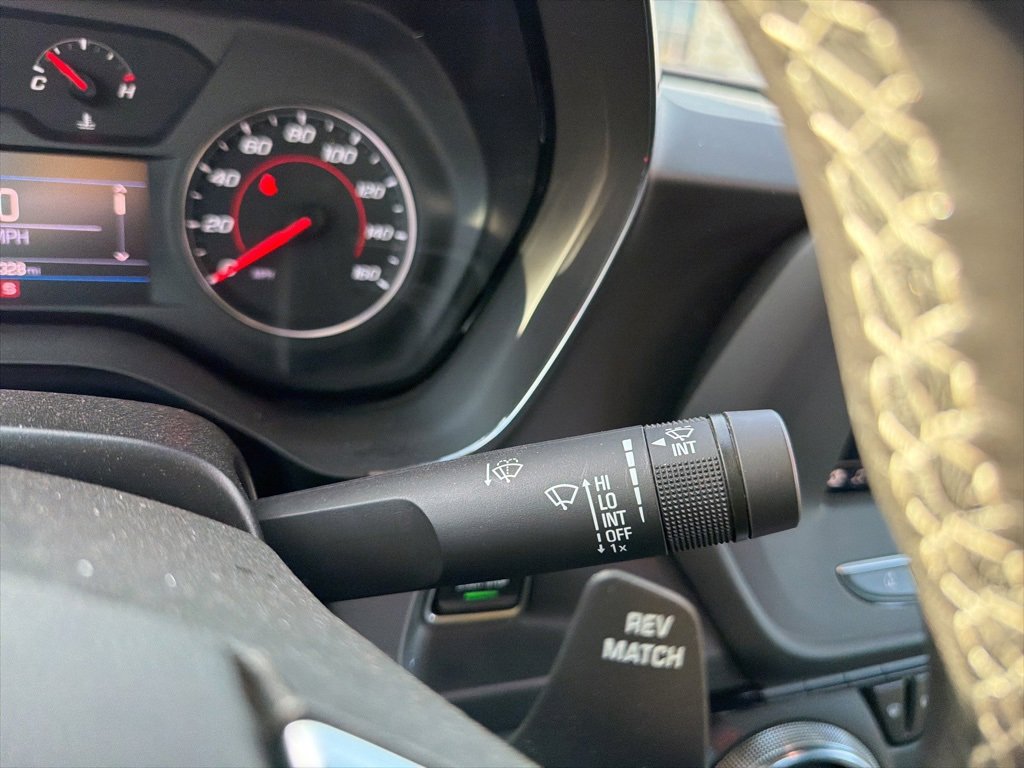 Used 2020 Chevrolet Camaro LT image 29