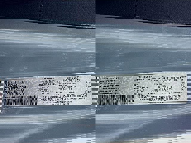 New 2025 Jeep Gladiator Sport image 33