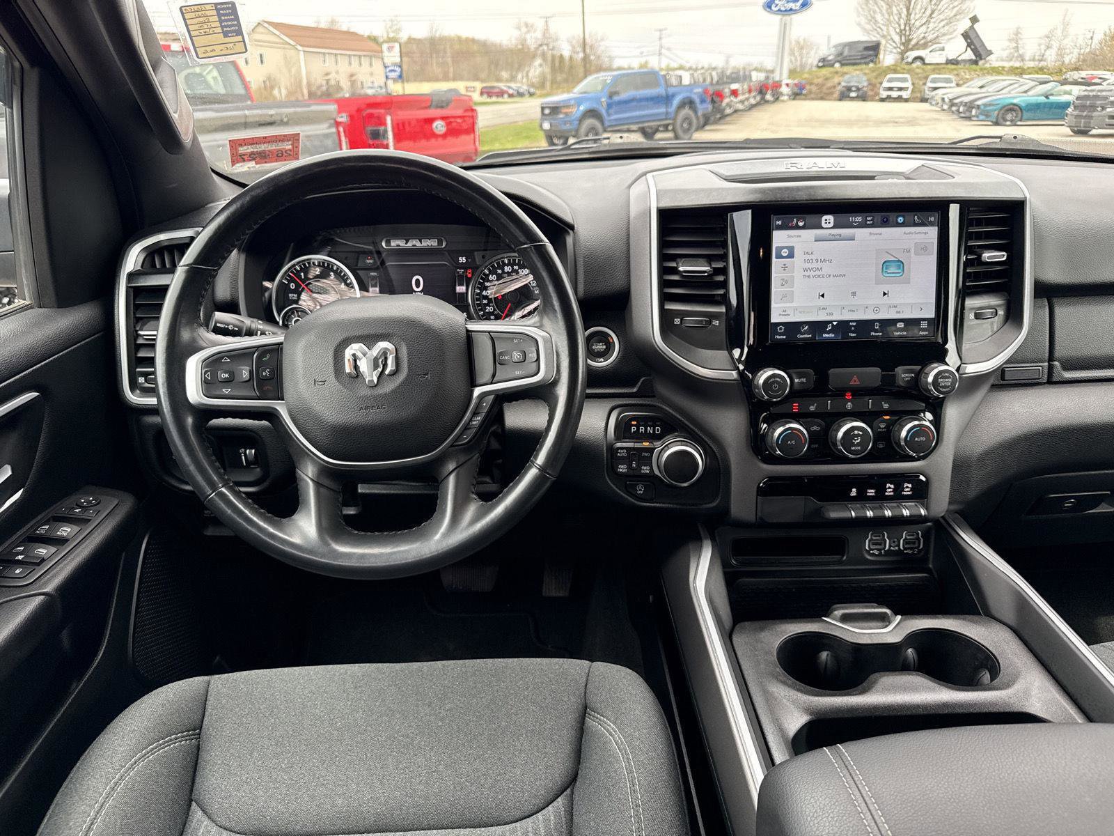 Used 2022 RAM 1500 Big Horn AWD/4WD image 16