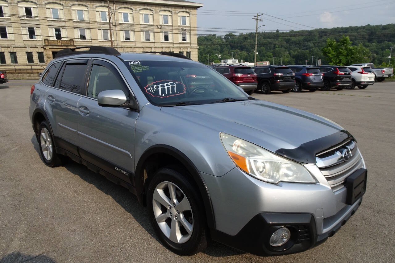 Used 2014 Subaru Outback 2.5i Premium w/ Accessory Value Package (OYX) AWD/4WD image 4
