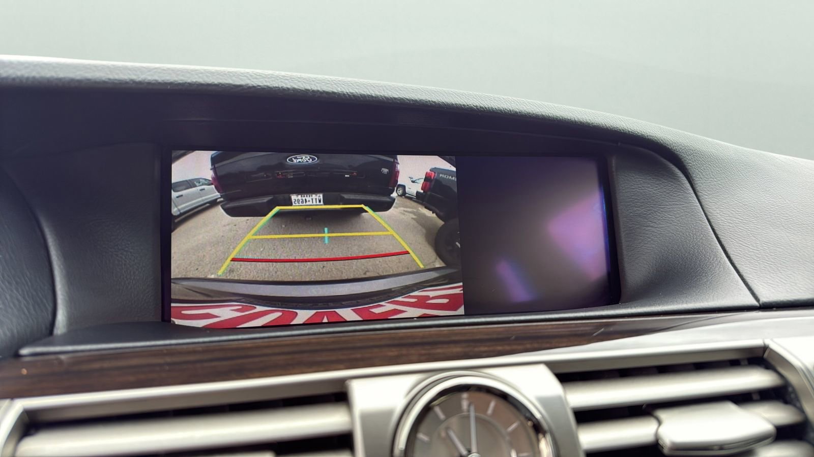 Used 2016 Lexus LS 460 w/ Comfort Package image 18